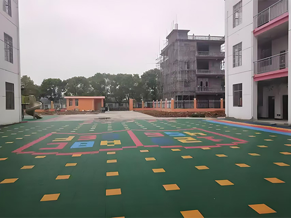 丰城段潭幼儿园